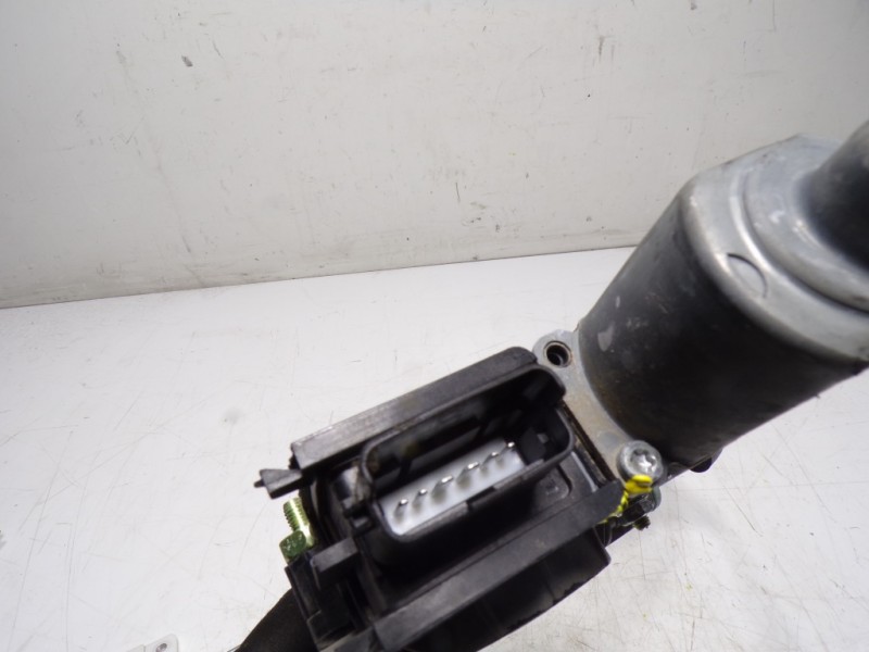 Recambio de elevalunas delantero izquierdo para kia rio (yb) 1.2 cat referencia OEM IAM 82401H8110 82450H8010 