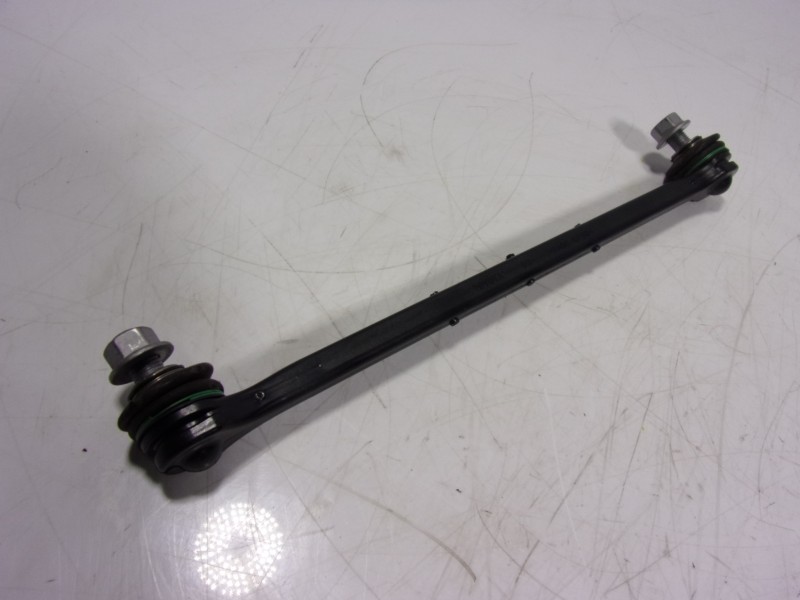 Recambio de tirante delantero derecho para toyota yaris 1.5 vvti hev referencia OEM IAM   