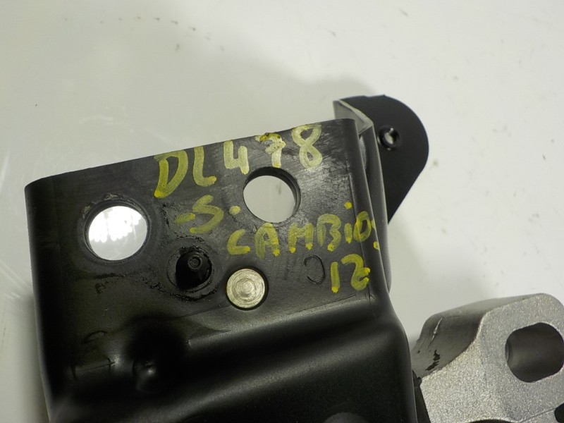 Recambio de soporte cambio para seat leon sportstourer (kl8) style referencia OEM IAM 5Q0199555BJ 5Q0199555BJ 