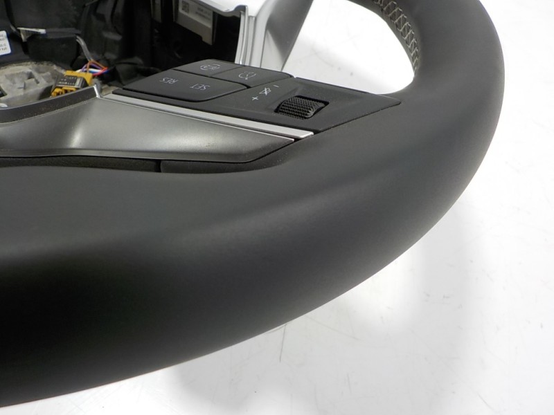 Recambio de volante para seat leon sportstourer (kl8) style referencia OEM IAM 5FA419091FFWVV 5FA419091FF 