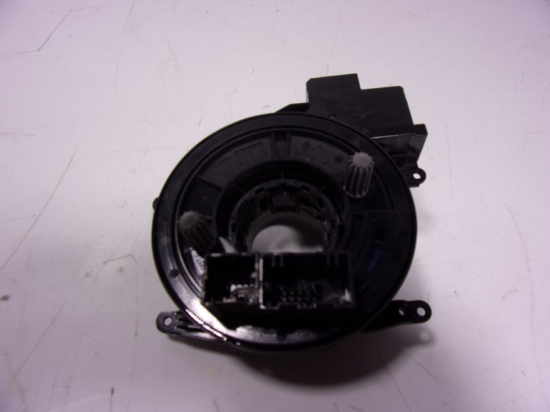 Recambio de anillo airbag para land rover new discovery l462 3.0 d referencia OEM IAM LR087111 RDM111033A 