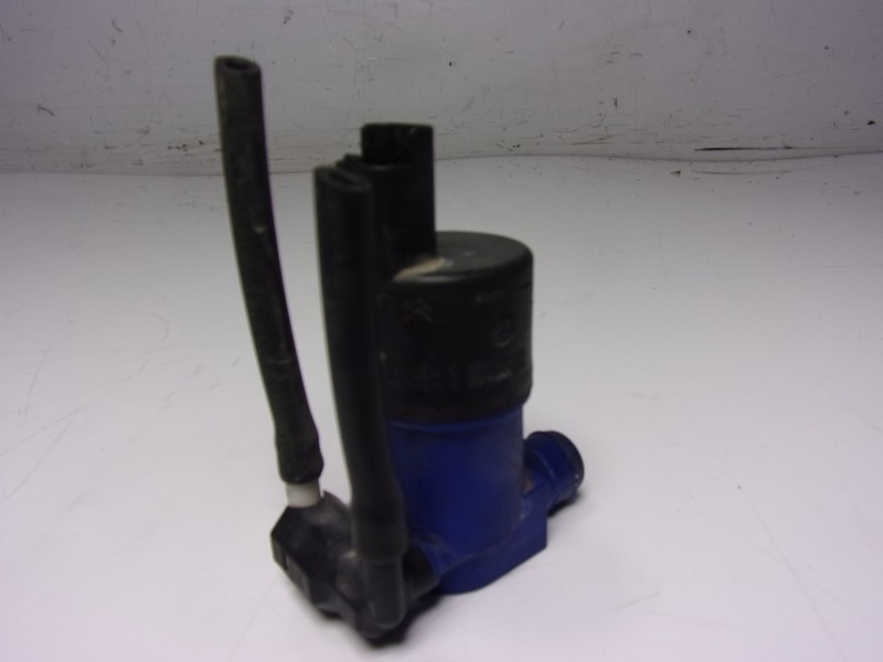 Recambio de bomba limpia para renault twingo iii 1.0 sce referencia OEM IAM  9641553880 