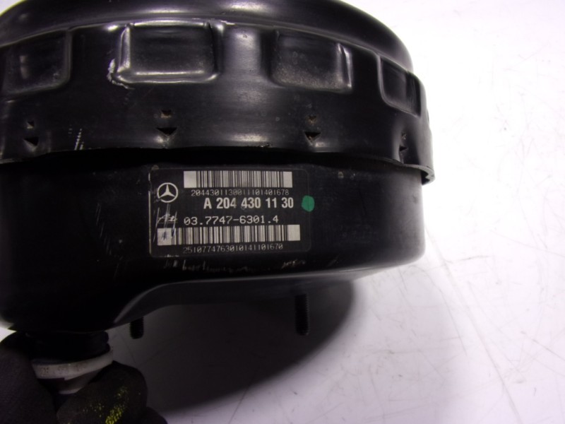 Recambio de servofreno para mercedes-benz clase clk (w207) coupe 250 cgi blueefficiency referencia OEM IAM  A2044301130 