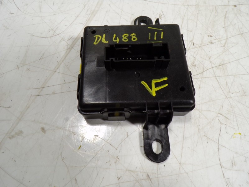 Recambio de modulo electronico para cupra leon sportstourer (kl8) vz 2.0 tsi 4drive referencia OEM IAM 5WA959436J 5WA959436J 