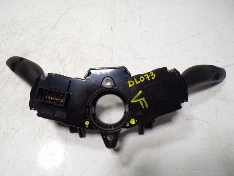 Recambio de mando luces para kia rio (yb) 1.2 cat referencia OEM IAM 93403D4852 93403D4852 