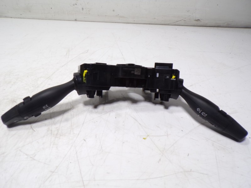 Recambio de mando luces para kia rio (yb) 1.2 cat referencia OEM IAM 93403D4852 93403D4852 