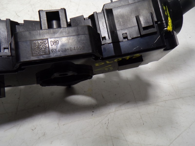 Recambio de mando luces para kia rio (yb) 1.2 cat referencia OEM IAM 93403D4852 93403D4852 