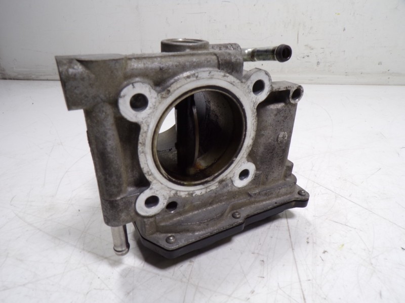 Recambio de caja mariposa para mazda cx-7 (er) 2.2 turbodiesel cat referencia OEM IAM R2AA136B0 0017111M30 