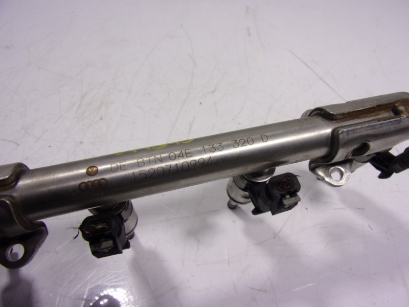 Recambio de rampa inyectora para volkswagen polo (6c1) 1.2 tsi referencia OEM IAM 04E133320D 04E133320D 04E906036T