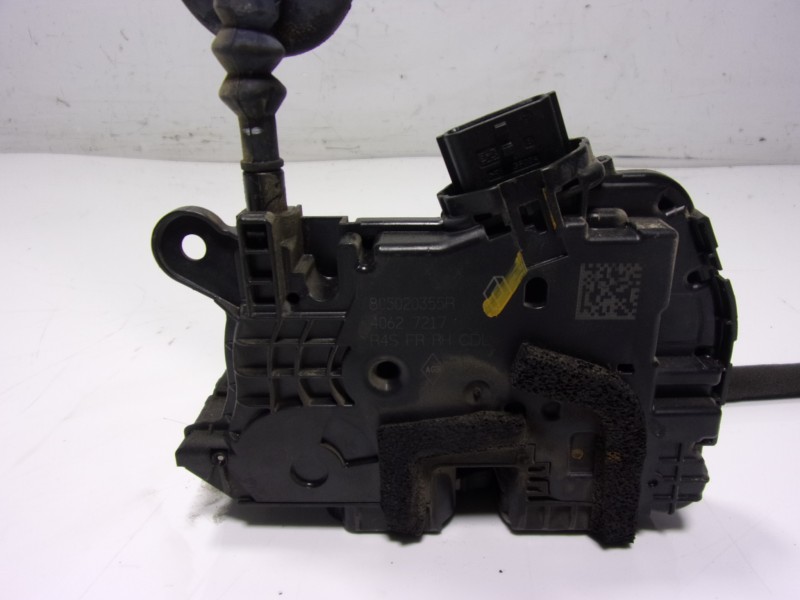 Recambio de cerradura puerta delantera derecha para renault twingo iii 1.0 sce referencia OEM IAM  805020355R 