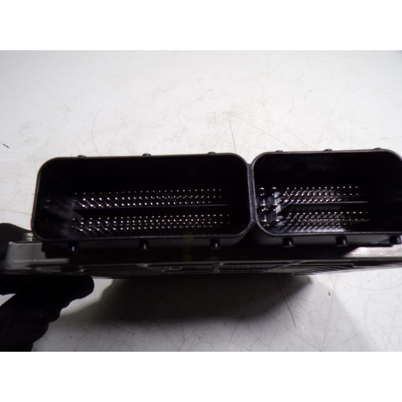 Recambio de centralita motor uce para mazda cx-7 (er) 2.2 turbodiesel cat referencia OEM IAM R2AX18881J 2758009498 