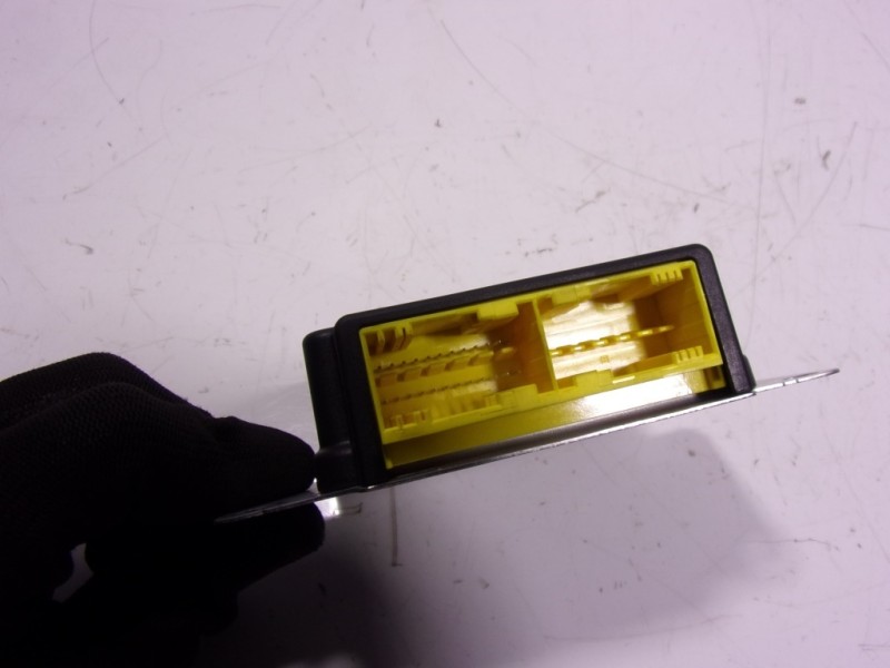 Recambio de centralita airbag para land rover new discovery l462 3.0 d referencia OEM IAM  0214000018 