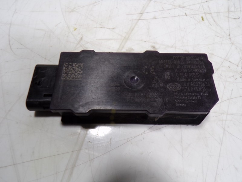 Recambio de modulo electronico para cupra leon sportstourer (kl8) vz 2.0 tsi 4drive referencia OEM IAM 5WA962133B 5WA962133B 