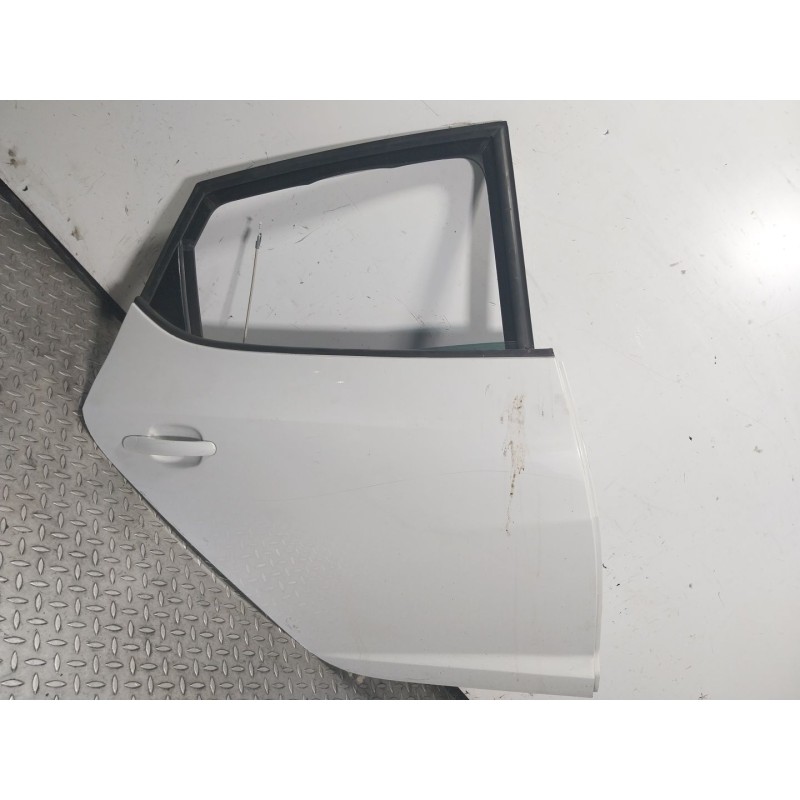 Recambio de puerta trasera derecha para seat ibiza (6p1) 1.0 tsi referencia OEM IAM 6J4833056  