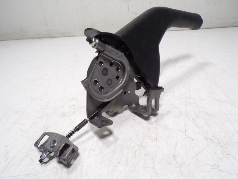 Recambio de palanca freno de mano para kia rio (yb) 1.2 cat referencia OEM IAM 59710H8000WK  