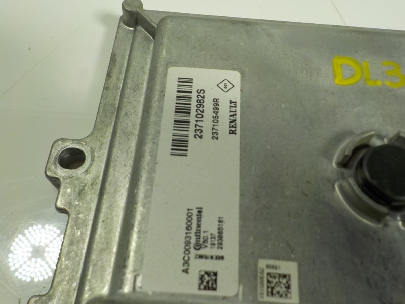 Recambio de centralita motor uce para renault clio iv 0.9 tce referencia OEM IAM 237102982S 237102982S 