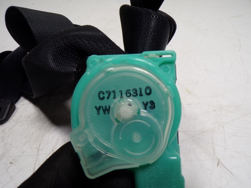 Recambio de cinturon seguridad trasero izquierdo para mazda cx-7 (er) 2.2 turbodiesel cat referencia OEM IAM EH6457730B02 C71163