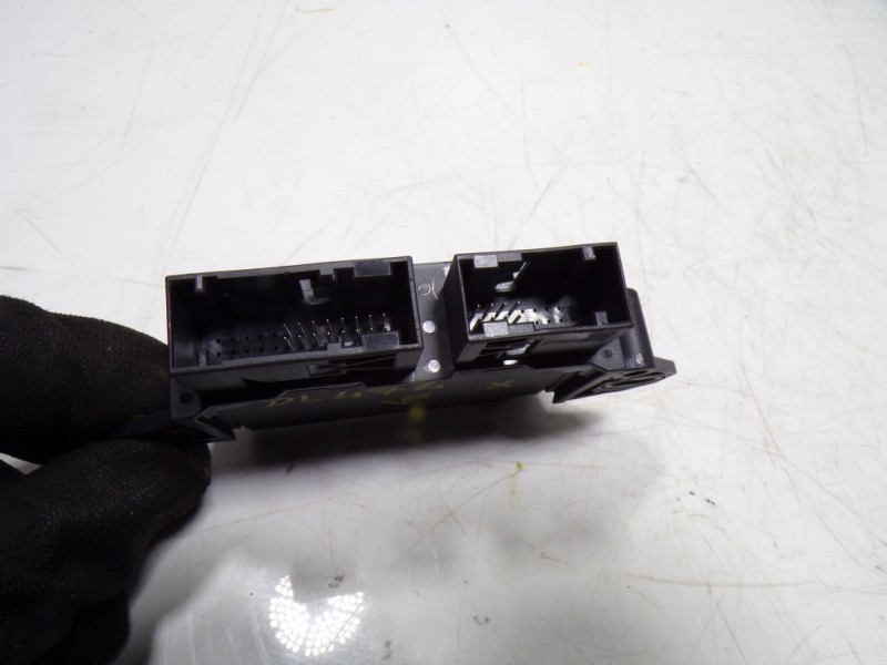 Recambio de modulo electronico para seat leon sportstourer (kl8) fr referencia OEM IAM 5WA919298B 5WA919298B 