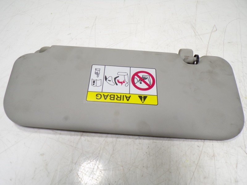 Recambio de parasol derecho para kia rio (yb) 1.2 cat referencia OEM IAM 85220H8060BF3  