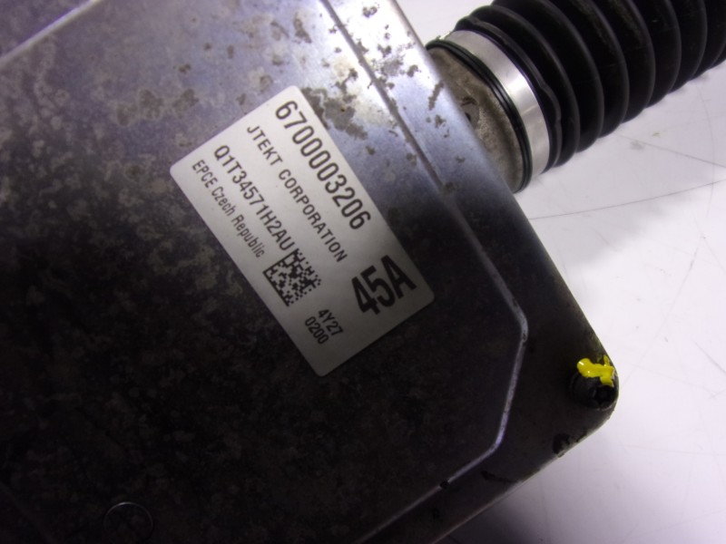 Recambio de cremallera direccion para renault twingo iii 1.0 sce referencia OEM IAM  6700003206 