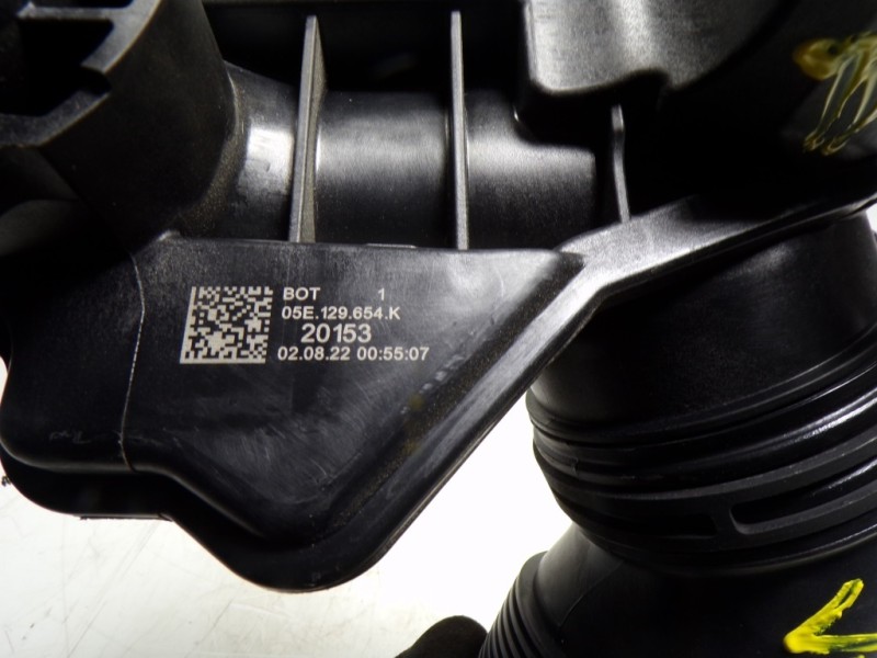 Recambio de tubo intercooler para seat leon sportstourer (kl8) fr referencia OEM IAM 5Q0129684C 05E129654K 05E129654B