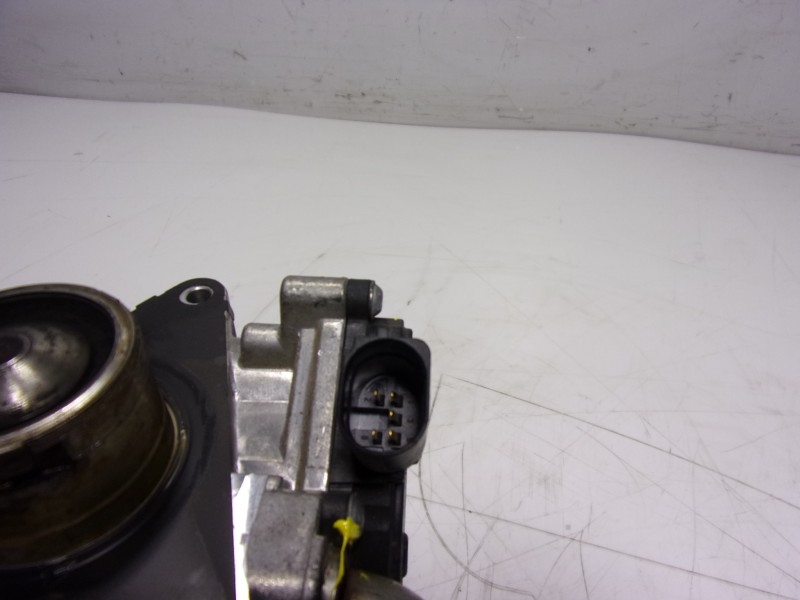 Recambio de valvula egr para volkswagen caddy furgón/kombi 2.0 tdi referencia OEM IAM 04L131501R 04L131501RV 