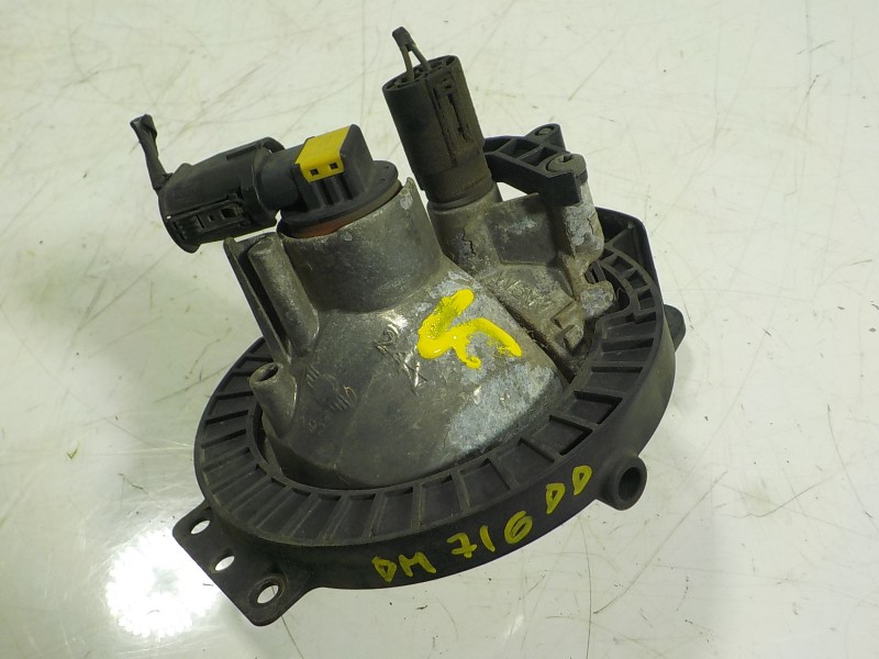 Recambio de faro antiniebla derecho para mini mini (r56) 1.4 16v cat referencia OEM IAM  2751295 