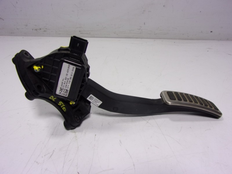 Recambio de potenciometro pedal para land rover new discovery l462 3.0 d referencia OEM IAM LR115124 JK5M9F836AB 