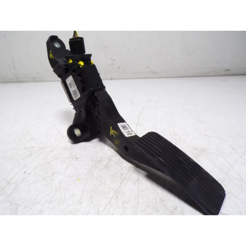 Recambio de potenciometro pedal para kia rio (yb) 1.2 cat referencia OEM IAM 32700F2100 32700XXXXX 