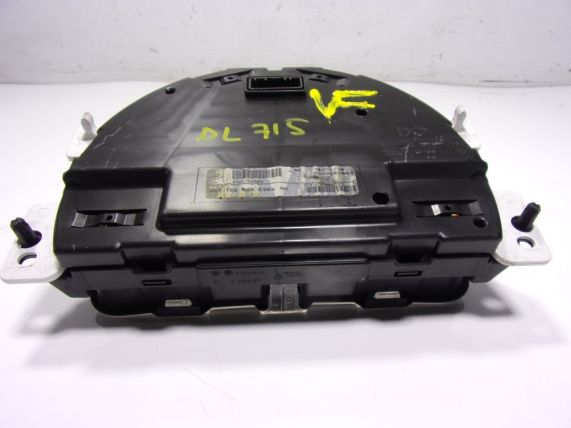 Recambio de cuadro instrumentos para renault twingo iii 1.0 sce referencia OEM IAM  248210068R 
