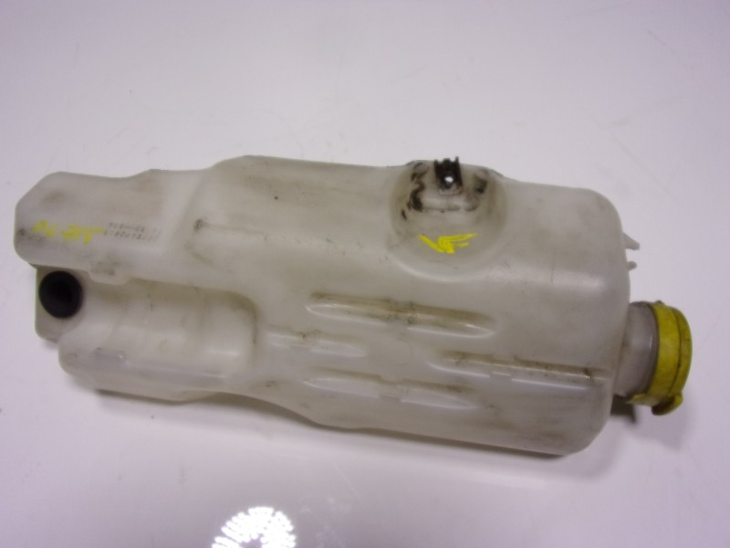 Recambio de deposito limpia para renault twingo iii 1.0 sce referencia OEM IAM  A4538600060 