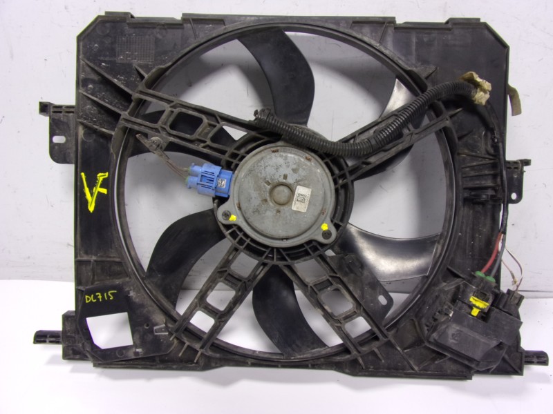 Recambio de electroventilador para renault twingo iii 1.0 sce referencia OEM IAM  214812232R 