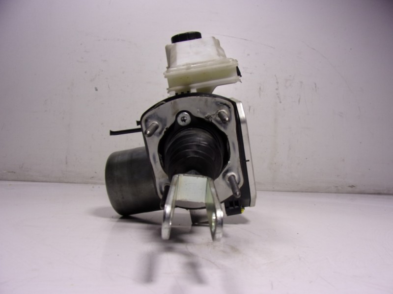 Recambio de servofreno para land rover new discovery l462 3.0 d referencia OEM IAM LR166458 MY422D522AH 