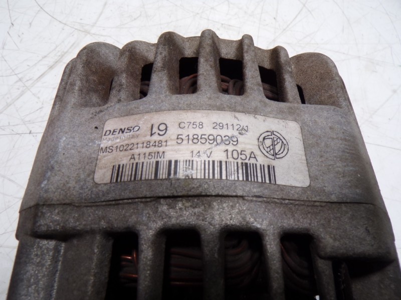 Recambio de alternador para fiat 500 l (330) pop star referencia OEM IAM 51859039 51859039 