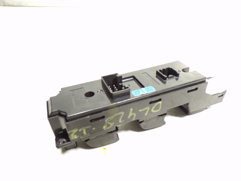 Recambio de mando elevalunas delantero izquierdo para mazda cx-7 (er) 2.2 turbodiesel cat referencia OEM IAM   