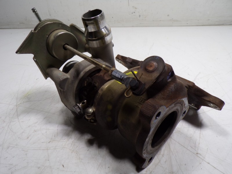 Recambio de turbocompresor para renault clio iv 0.9 tce referencia OEM IAM 144108035R 4937304003 