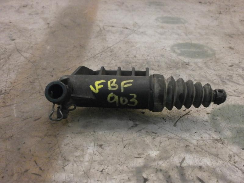 Recambio de bombin embrague para fiat grande punto (199) 1.3 16v jtd cat referencia OEM IAM 55196189 55196189 