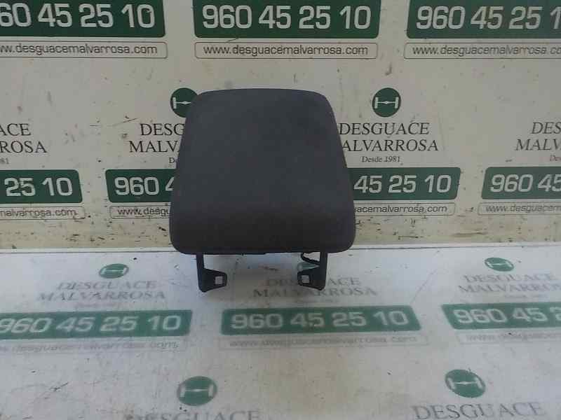 Recambio de apoyabrazos central para audi a5 sportback (8t) 2.7 v6 24v tdi referencia OEM IAM 8K0864207A8E1 8K0864283 