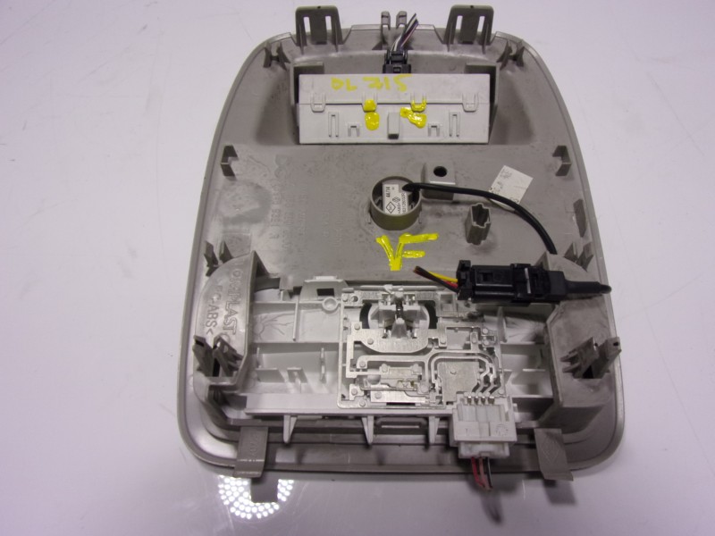 Recambio de piloto interior para renault twingo iii 1.0 sce referencia OEM IAM  A4536902900 