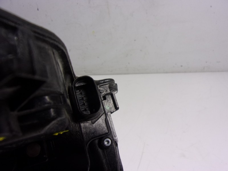 Recambio de cerradura puerta delantera izquierda para mini cabrio (f57) 1.5 12v referencia OEM IAM  728193113 