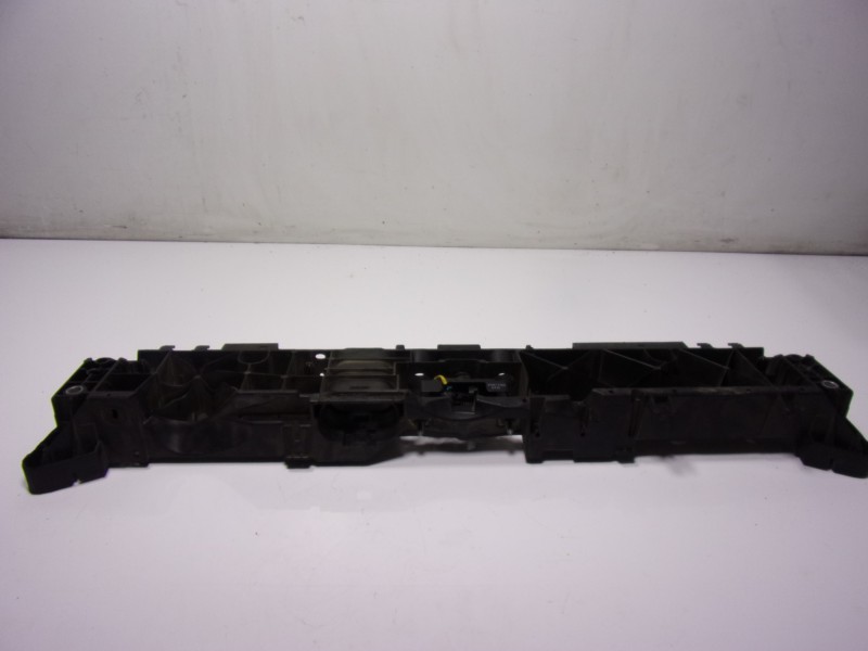 Recambio de travesaño superior para renault captur 0.9 tce referencia OEM IAM 625003860R 210098050001 