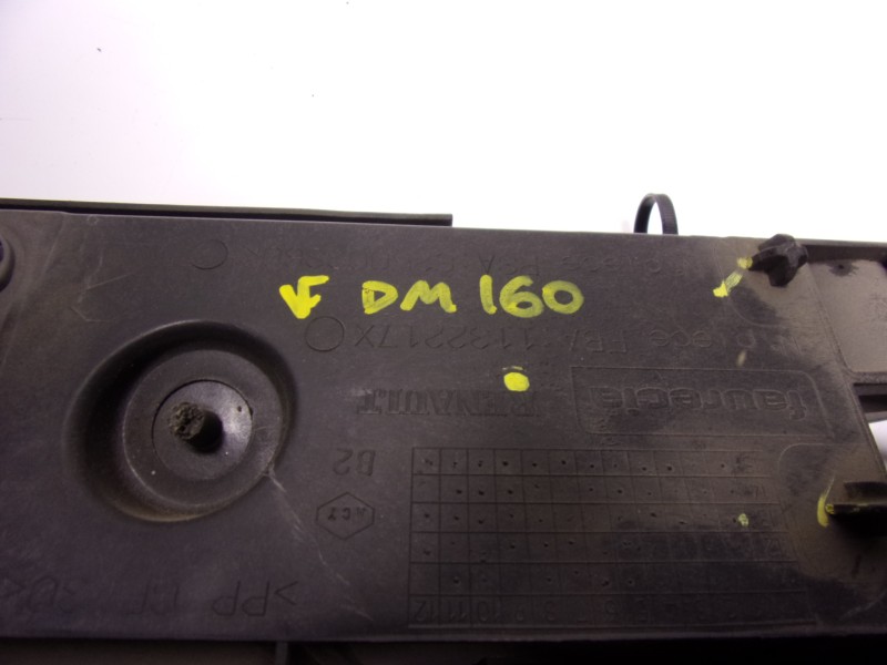 Recambio de travesaño superior para renault captur 0.9 tce referencia OEM IAM 625003860R 210098050001 