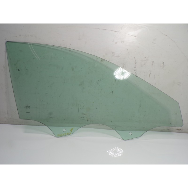 Recambio de cristal puerta delantero derecho para cupra leon kl8 2.0 tsi vz 245 referencia OEM IAM 5FA845202A  