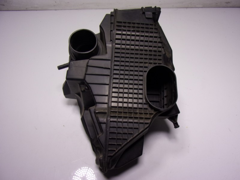 Recambio de filtro aire para renault captur 0.9 tce referencia OEM IAM 165001258R 165001258 