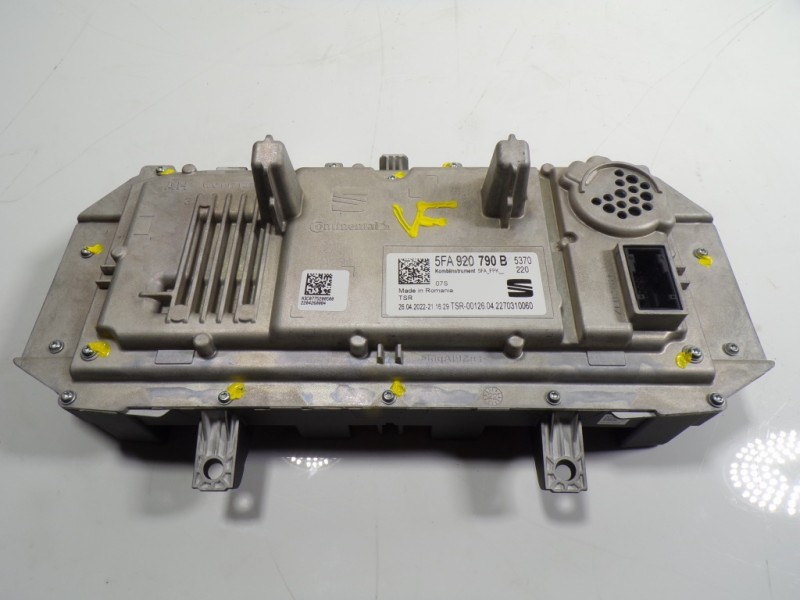 Recambio de cuadro instrumentos para cupra leon kl8 2.0 tsi vz 245 referencia OEM IAM 5FA920790B 5FA920790B 