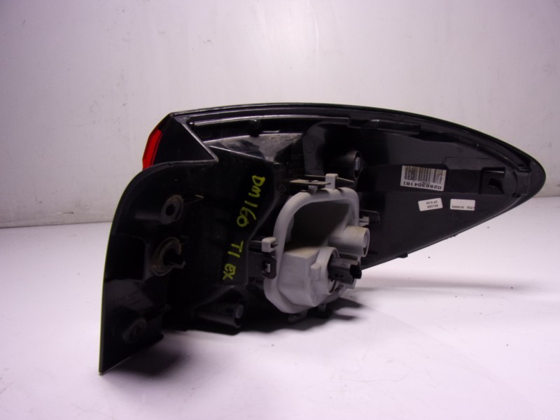 Recambio de piloto trasero izquierdo para renault captur 0.9 tce referencia OEM IAM 265557367R 0286304167 