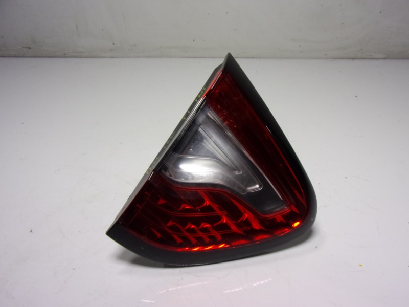 Recambio de piloto trasero izquierdo interior para renault captur 0.9 tce referencia OEM IAM 265554078R 26554078R 