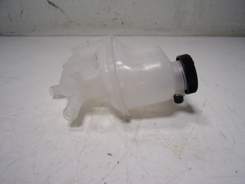 Recambio de deposito expansion para toyota corolla cross hybrid 1.8 referencia OEM IAM G910G16010  