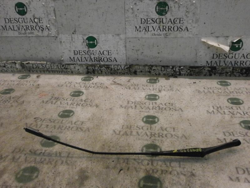 Recambio de brazo limpia delantero derecho para fiat grande punto (199) 1.3 16v jtd cat referencia OEM IAM 51701423  