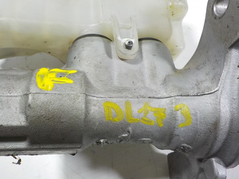 Recambio de bomba freno para renault clio iv 0.9 tce referencia OEM IAM 460111938R 460915125R 